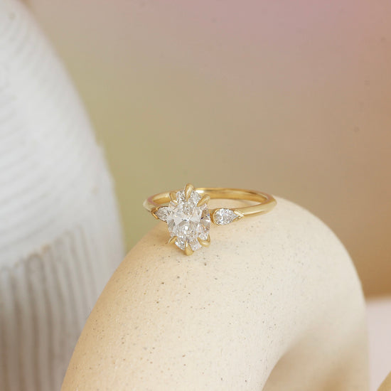 Bosc Ring / Lab Oval & Pear Diamonds by Goldpoint