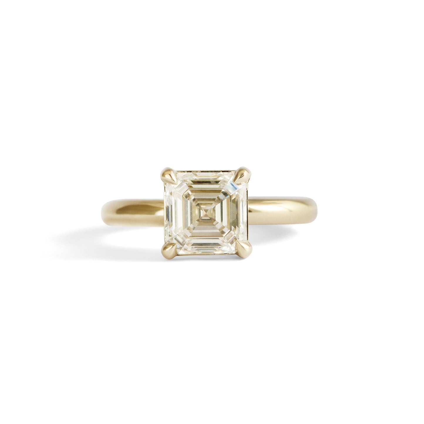 The Classic Ring / Lab Asscher Cut Diamond