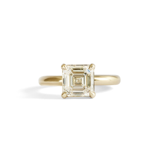 The Classic Ring / Lab Asscher Cut Diamond