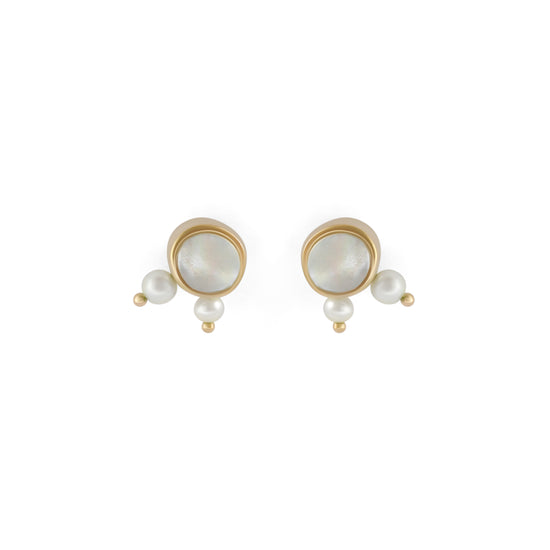 A pair of Amorphous circle shaped yellow gold earring with mother of pearl inlay and two round pearls.