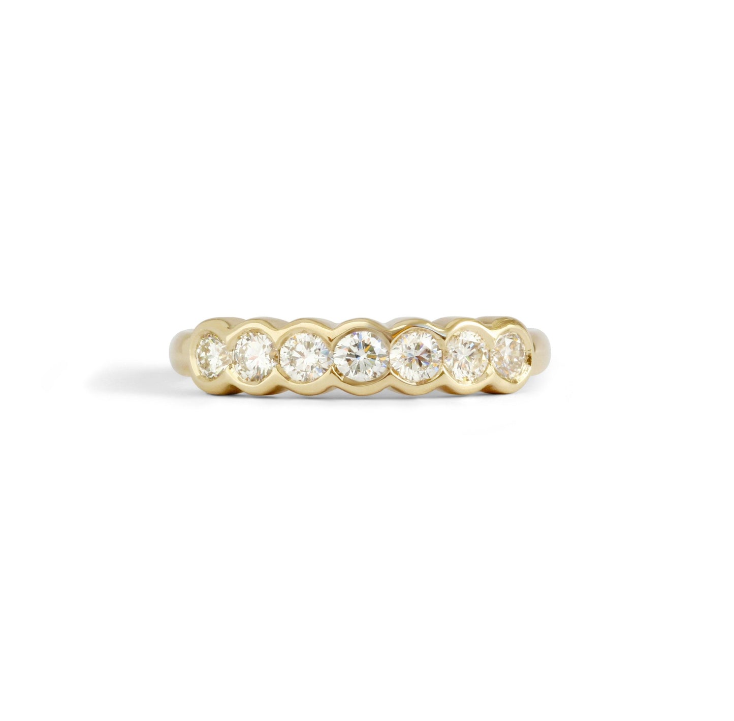 Cloud Band / Straight Round Diamonds