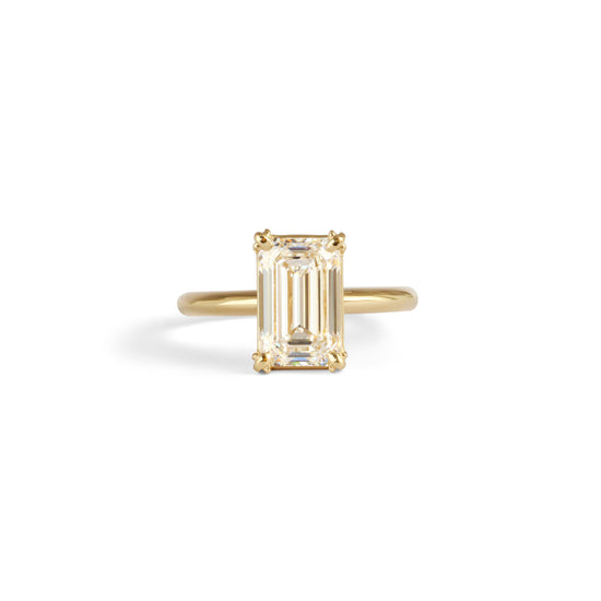 Cornice NS Ring / Lab Emerald Cut Diamond